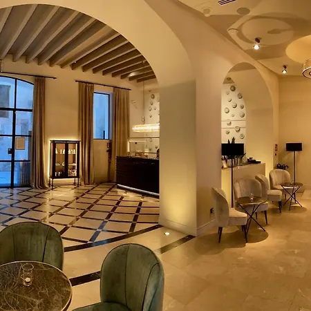 Basilica Hotel
